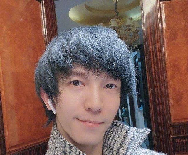  没出|没出圈作品？被质疑为演说家？郭敬明才是最真实的那位导演