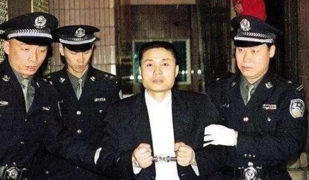 毒贩|生命仅剩10分钟时，死刑犯是什么状态？“杀人犯和毒贩”完全不同！