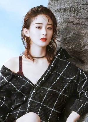  杜华|《快本》赵丽颖与杜华开怼，称不认识王一博，《有翡》男女主同框