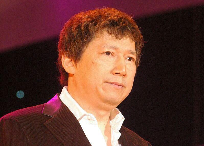  美国|李春平：娶大38岁美国干妈，同居13年继承百亿遗产，67岁患上老年痴呆