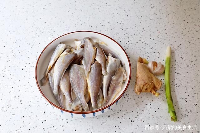 红烧|秋天,就爱这样吃鱼,不清蒸不红烧,酱香入味,大人小孩都爱吃