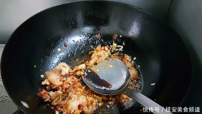  1茶匙|夏季多吃这食材，2块钱1斤，蛋白质含量高，鲜香解馋，比肉还香