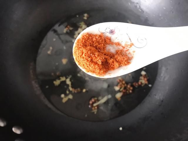  做法|海带最新做法，不炖不煮，让你吃了就上瘾，每次都做一锅不够吃