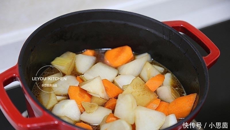  比肉|比肉还香的一道素菜, 炖一锅不到5块钱, 秋冬季节吃最好