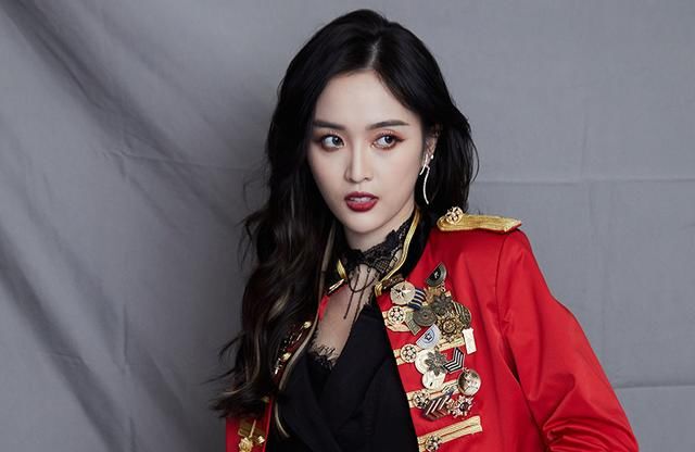  有意|《奔跑吧》特别篇无蔡徐坤，节目组有意将她抵上，流量不输蔡徐坤