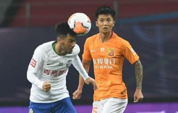  战胜|中超-卓尔2-0战胜升班马黄海斩获开门红，刘云破门+造乌龙