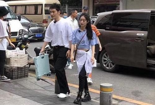  有钱|《中餐厅》就餐门票曝光，有钱也不能进？硬性要求让网友吃惊