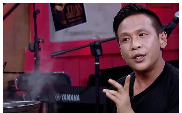  往事|宋小宝辛酸往事：15岁离家打工，被客人扇巴掌，仅带70块回家过年