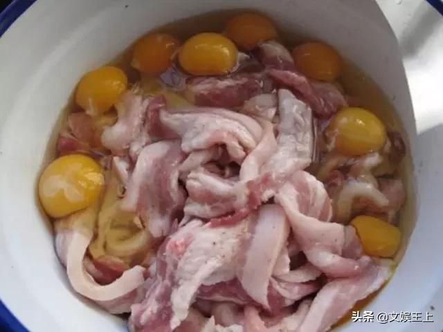  简单|咸香酥脆的酥肉自己在家做，简单易上手