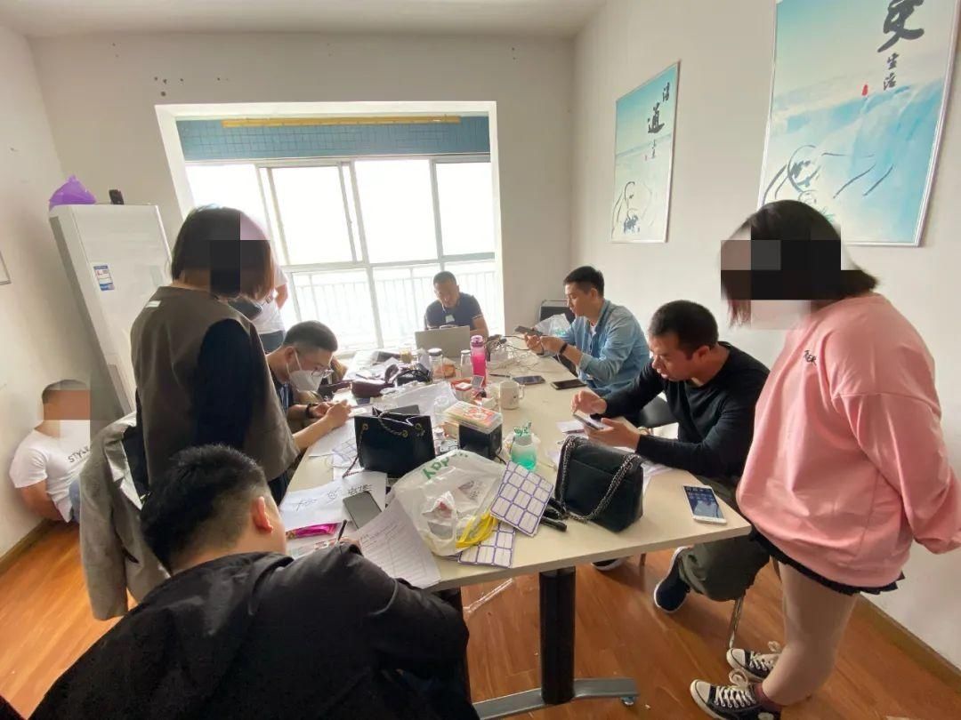 小区|事发樊城一小区！多人被抓