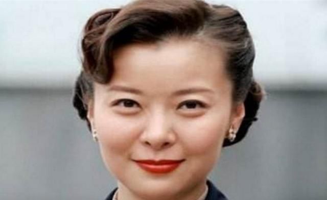  情史|做了8年主持人，情史太乱无人敢娶，今因一部剧红得一塌糊涂