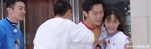 算错|Baby奶茶店爆火!粉丝点了杯奶昔,结账时连问好几遍你没算错