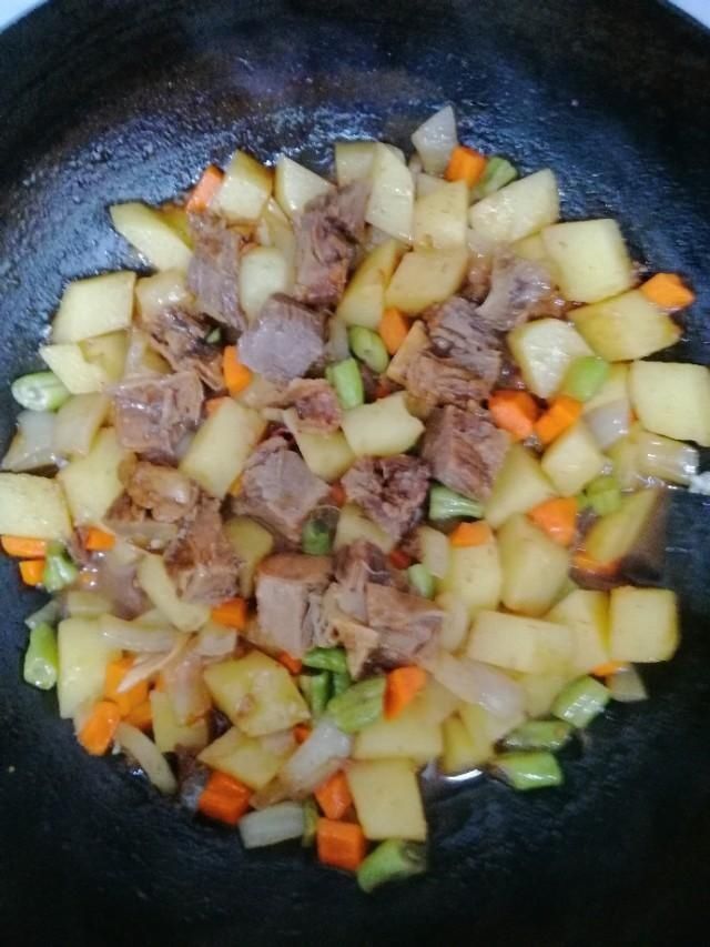  懒人|中午吃饭了没，我今天做了懒人饭