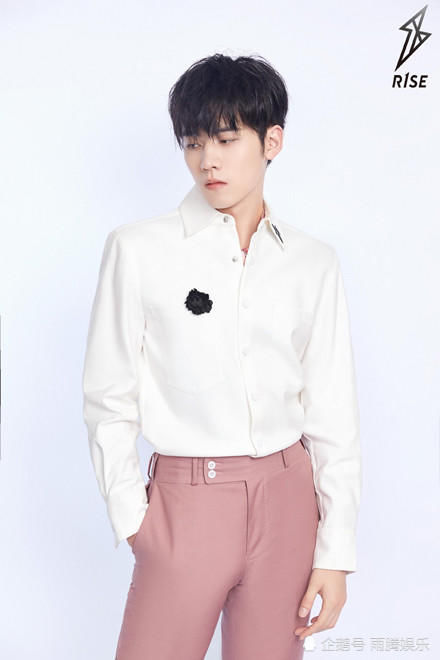  总共获得|《超新星运动会》成限定团体主场，R1SE断层登顶，硬糖少女不甘示弱