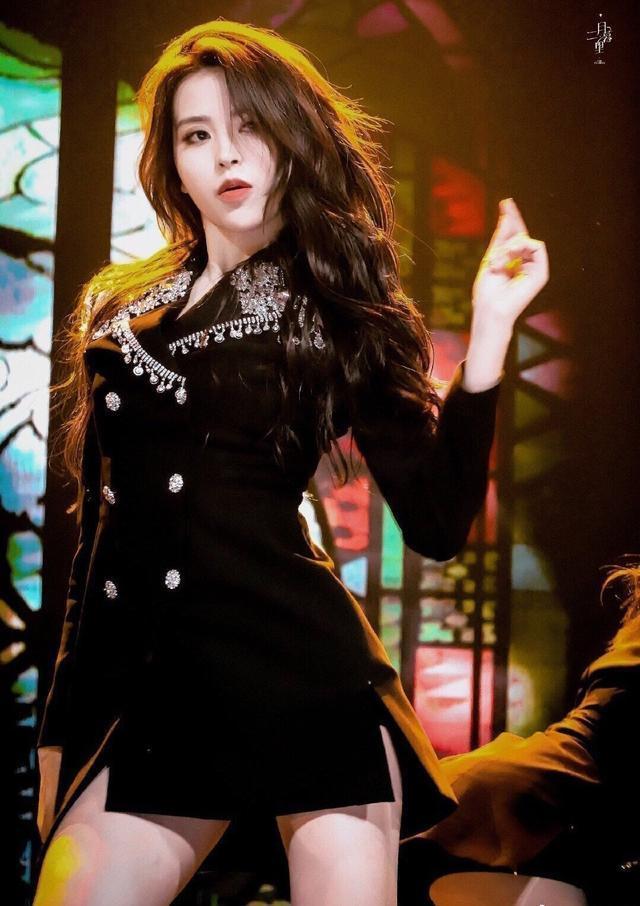  捧杀|《青你2》排名大洗牌“全村希望”许佳琪被黑幕，赵小棠或捧杀