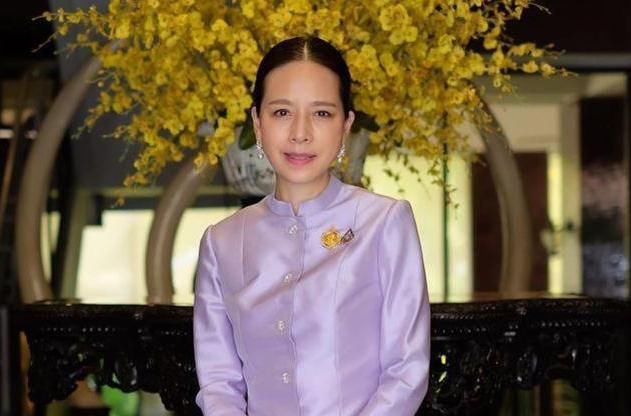 贵妃|泰王王后吃醋：泰王身边有华裔美女伍伦盼，家族资产超1000亿美元