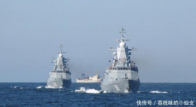 营救|一艘印度货轮爆炸起火,莫迪派军舰火速营救,俄:封锁马六甲惹祸