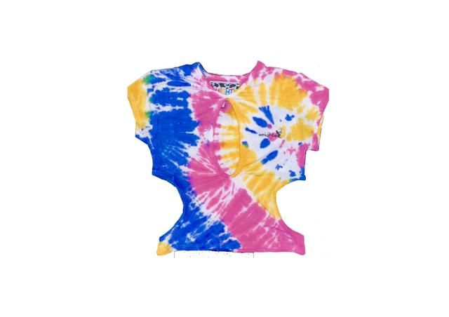 换装|唱出换装神曲《Maria》的华莎，穿衣到底有多百变？