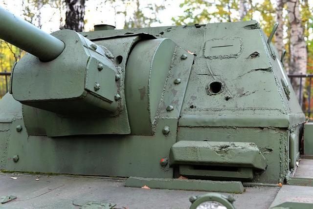  红军|战车溯源：红军巧手改造“苏德混血”的突击炮