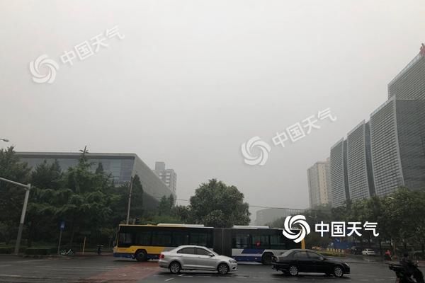  天气|凉快像“假夏天”！北京今天有小到中雨 最高气温仅25℃