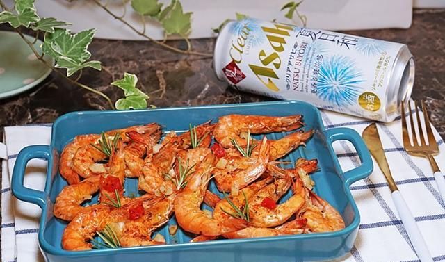 烤箱|做烤虾时，直接进放烤箱就错了，牢记这几个诀窍，大虾鲜嫩还不腥