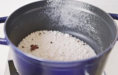  大闸蟹|大闸蟹除了清蒸，这个做法值得一试，鲜香四溢，蟹肉更加鲜甜