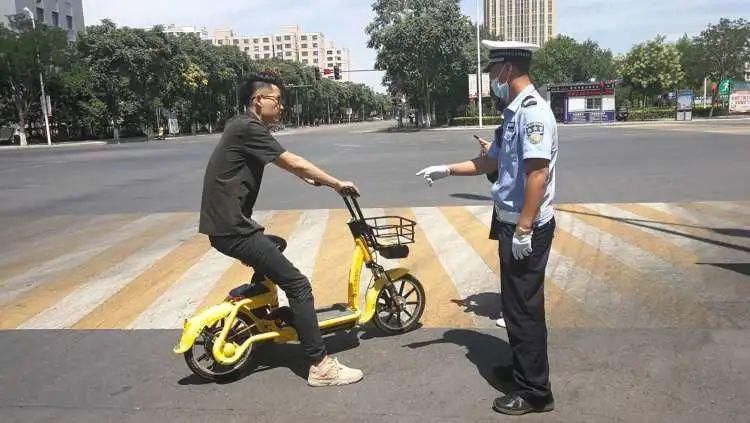 违法行为|【创城进行时】 违停，罚！ 你的车辆还敢乱停乱放吗？