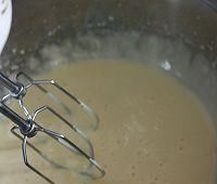  搅拌均匀|教你几道美味肉松蛋糕卷的做法！做法简单又好吃！