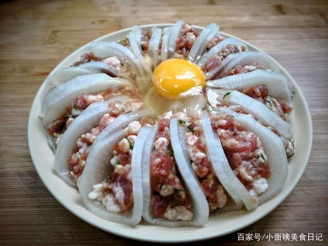  萝卜蒸肉|秋天，该吃的不是莲藕而是它，目前正是上市季，常吃秋天少生病！