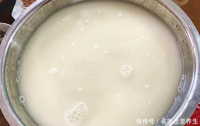 爽滑|想吃凉皮不用买,配方教给你,自己在家就能做,筋道爽滑又好吃