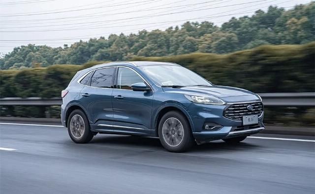 小智|谁才是你心里的白月光?以速度之名,福特锐际对比本田皓影