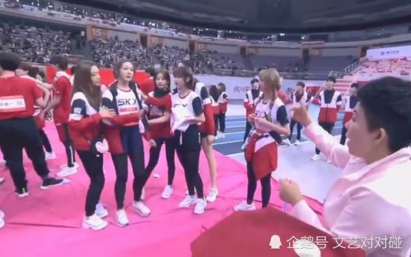  少女|出道内定，让杨迪道歉，甩脸邓丽萍，开撕何洛洛的硬糖少女到底是什么样