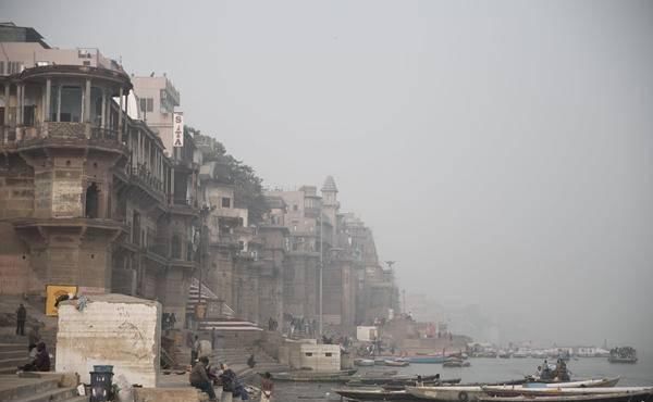  受伤|受伤的文明：印度