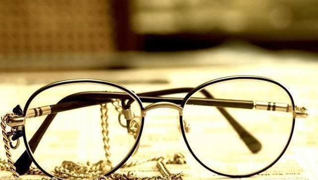 茅台|比“茅台”还暴利的行业成本不到50元,最高却能卖出2000元