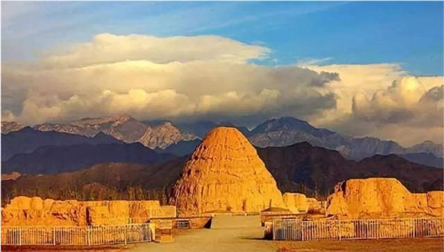 毅宗李谅祚|西夏十万军被骂退，竟牵出了一段风流秘史