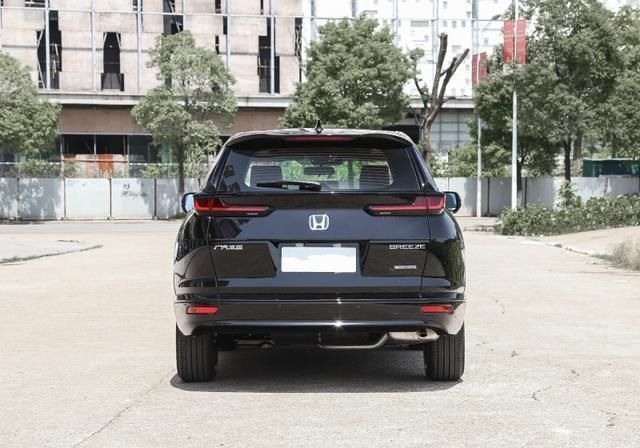  这款|本田又火一把，这款SUV一月卖2万台，比途岳还大，售16.98万起