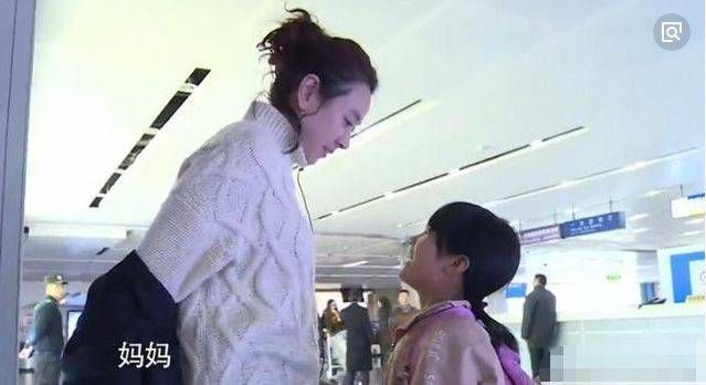 女孩儿|《变形记》史上唯一“没被退货”的女孩儿,今被富太太收养做女儿