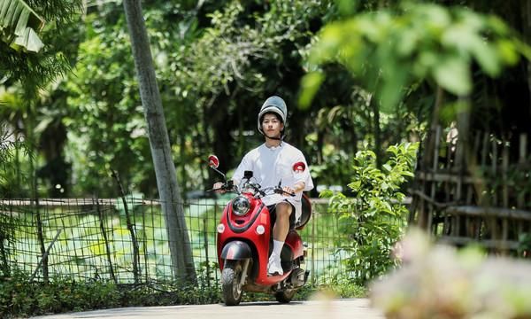  许光汉|跟娜娜一起上综艺，许光汉被嫌太尴尬！《向往的生活》挨骂回应了