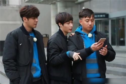  师徒|黄磊不知道张艺兴的歌被骂，师徒情并不假，有两点值得思考