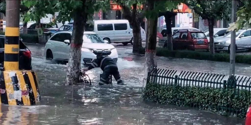 道路积水|山东多地暴雨！潍坊昨晚这里下的最大