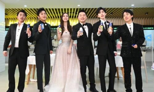  硬糖|《跑男》收集民意，THE9和硬糖少女竞争最强女团，投票评论一边倒