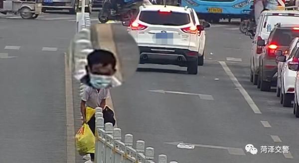 翻越|曝光！你翻越护栏的样子真的很丑！……