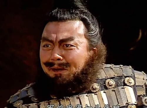 诸曹|诸曹夏侯偷笑，张郃许褚想哭：不管张飞有没有喝酒，都别去招惹他