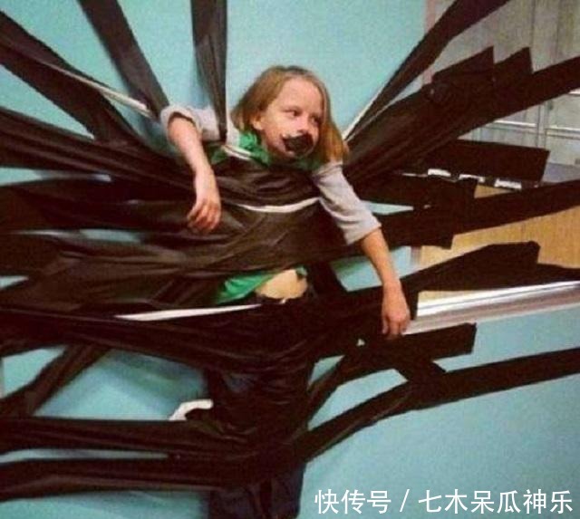 口水|熊孩子3天没吃肉,自己动手做“口水鸭”,鸭子:我当时害怕极了