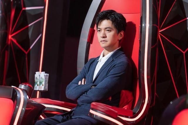  导师|《好声音》赛制升级，抢人大战让李健“捏两把汗”