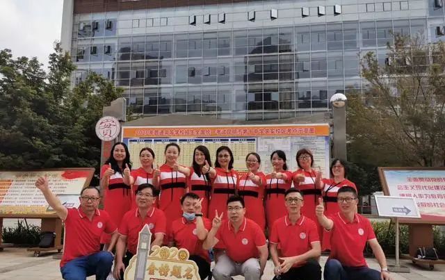  考生|图集丨云南高考首日直击：每一张安静的考桌都来之不易