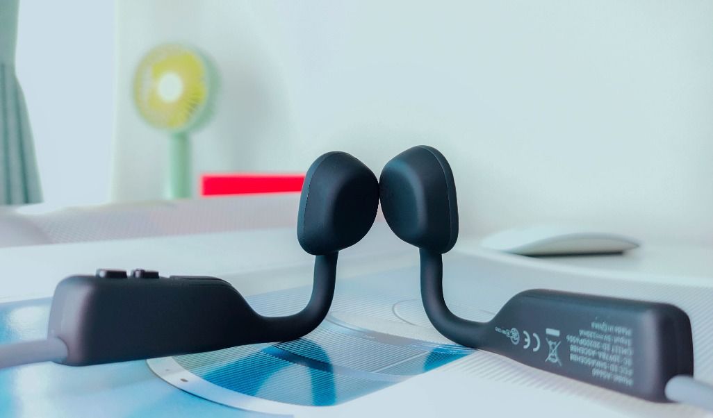  OpenMove|听说过还是听过？OpenMove骨传导运动耳机评测：不是玄学