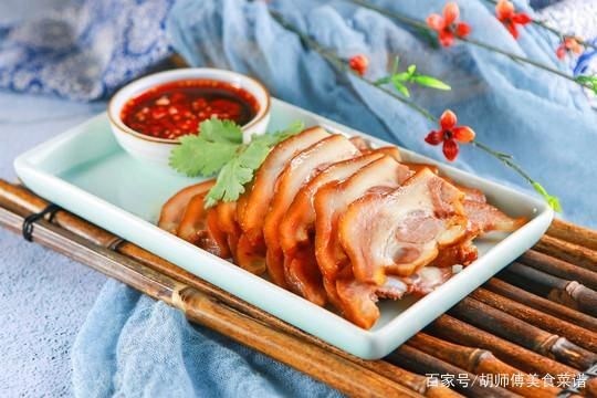  必不可少|要想卤肉香味入骨？这4种香料必不可少，学会用，肉越炖香味越浓