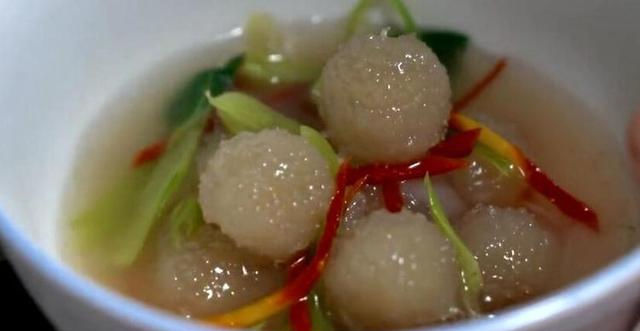 做法|土豆的新做法,不用炒不用炸,做一锅连吃带喝,孩子超爱吃