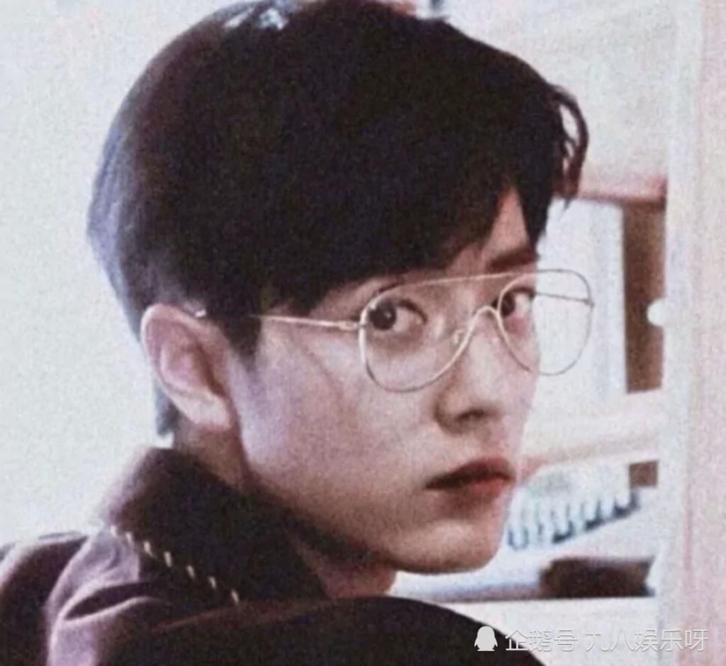  评论|肖战再次被官博点名，另一官博前来评论，却被盯上了